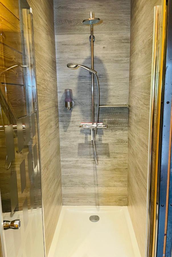 La Cabane Spa Saint-Laurent-d'Andenay Zewnętrze zdjęcie