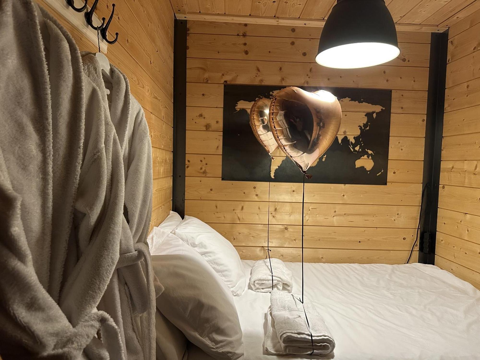 La Cabane Spa Saint-Laurent-d'Andenay Zewnętrze zdjęcie